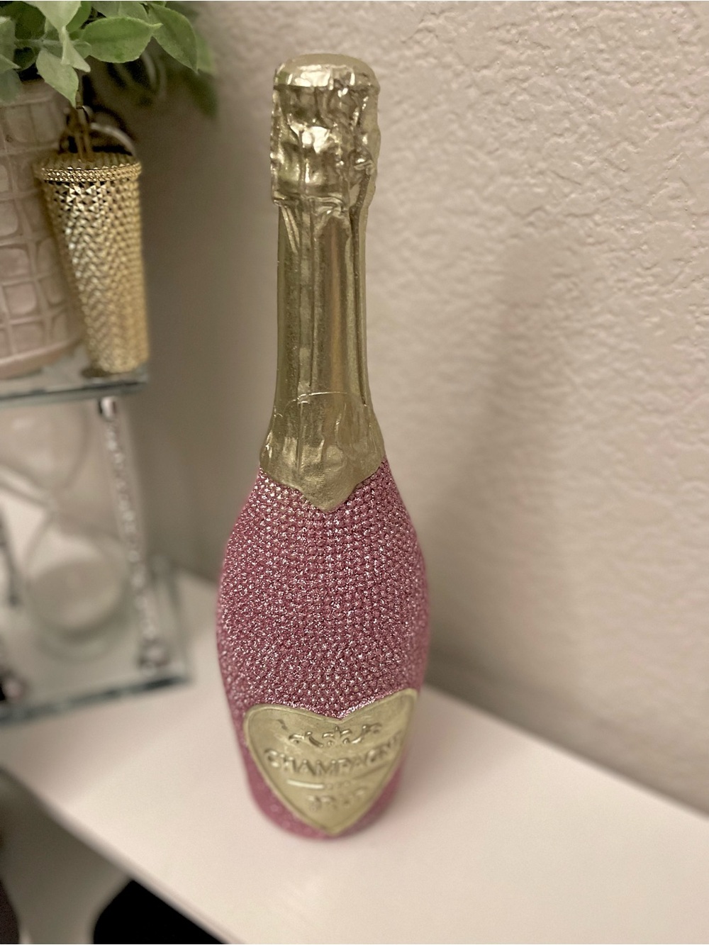 Pink & Gold table Decor - Picture 4 of 4
